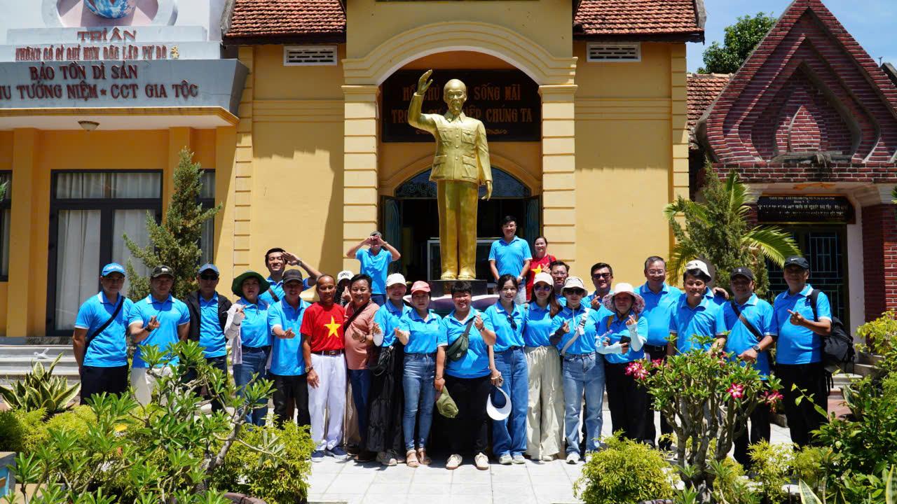 Chuyên đề "Khánh Hòa – Dấu ấn Văn hóa và Lịch sử" – Cập nhật kiến thức cho Hướng dẫn viên Du lịch