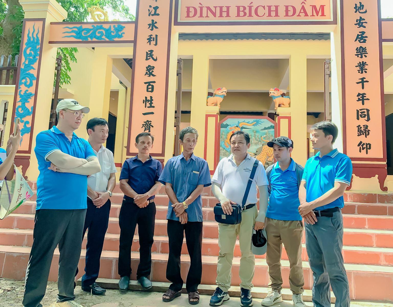 khao-sat-du-lich-cong-dong-bich-dam-tham-quan (9)
