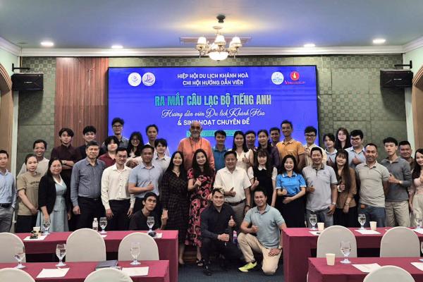 Ra mắt Câu lạc bộ Tiếng Anh Hướng dẫn viên Du lịch Khánh Hòa