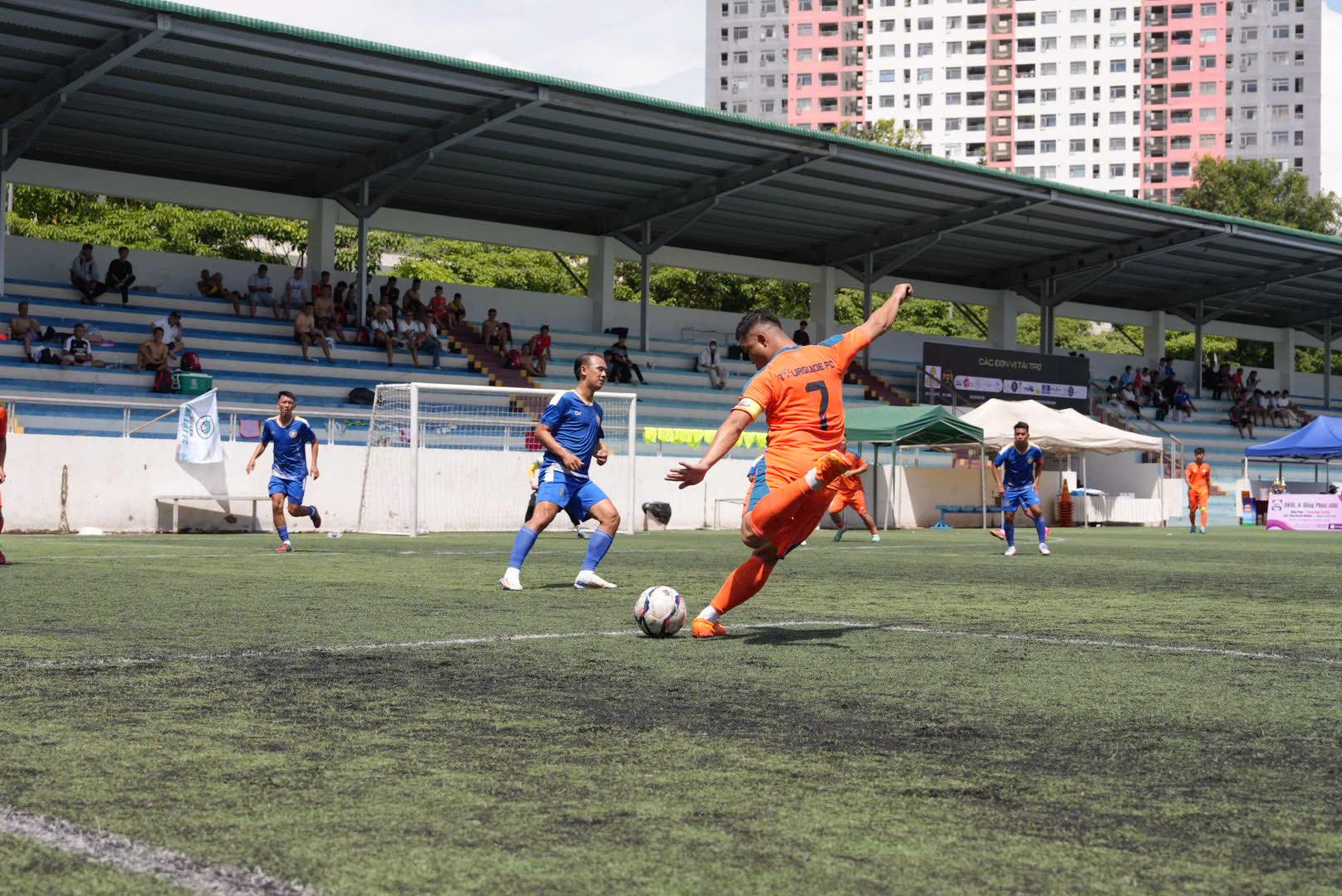 khanh-hoa-tour-guide-fc (10)