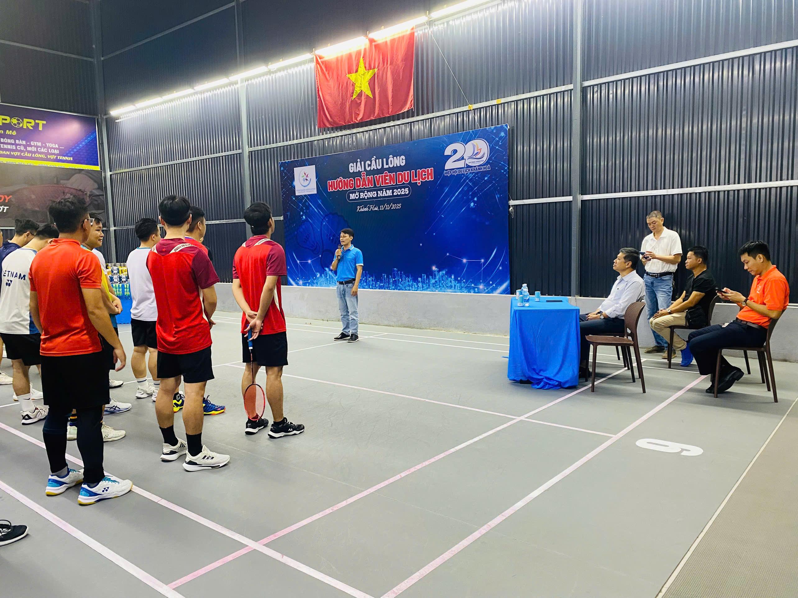 giai-cau-long-huong-dan-vien-2025 (5)