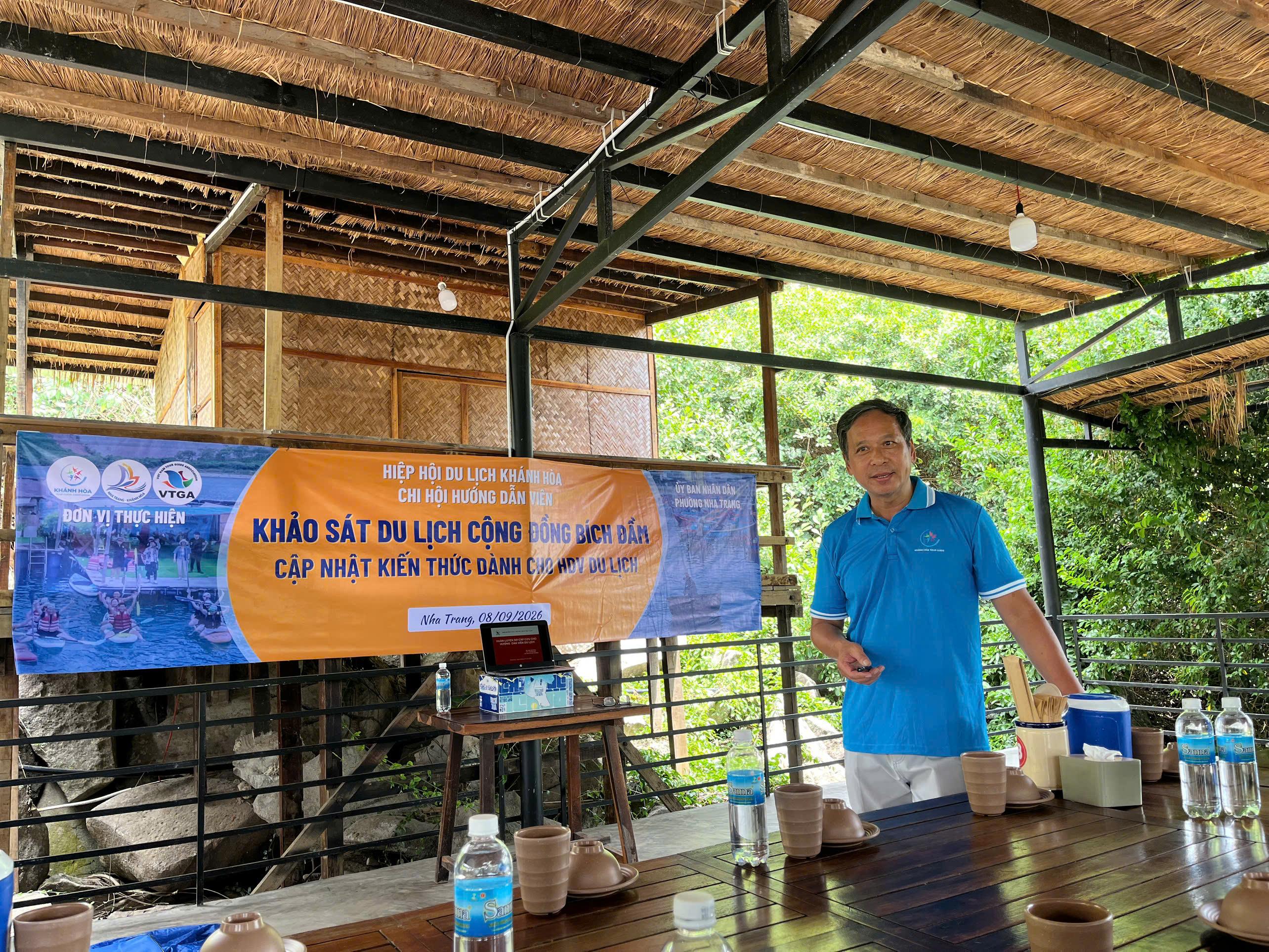 khao-sat-du-lich-cong-dong-bich-dam-so-cap-cuu-4.jpg